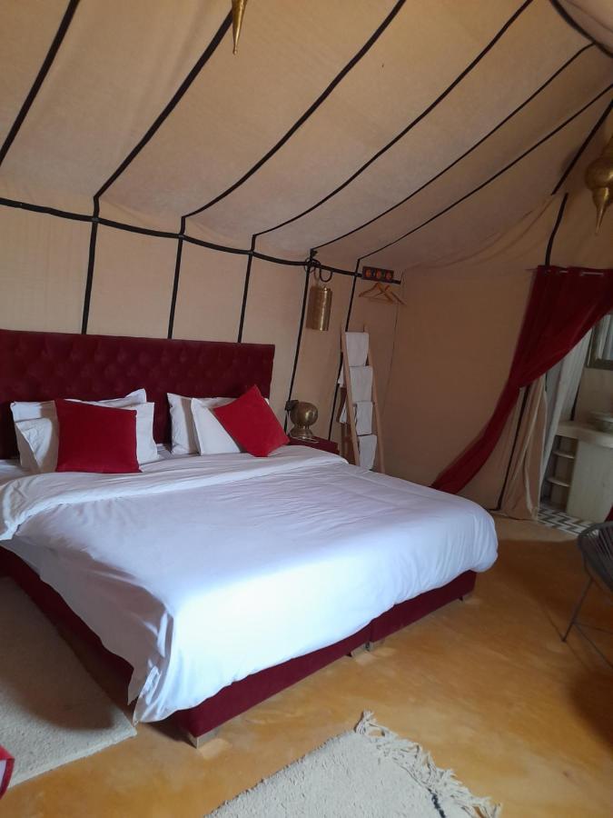 Sahara Stories Camp " Heated Tents" Мерцуга Екстериор снимка